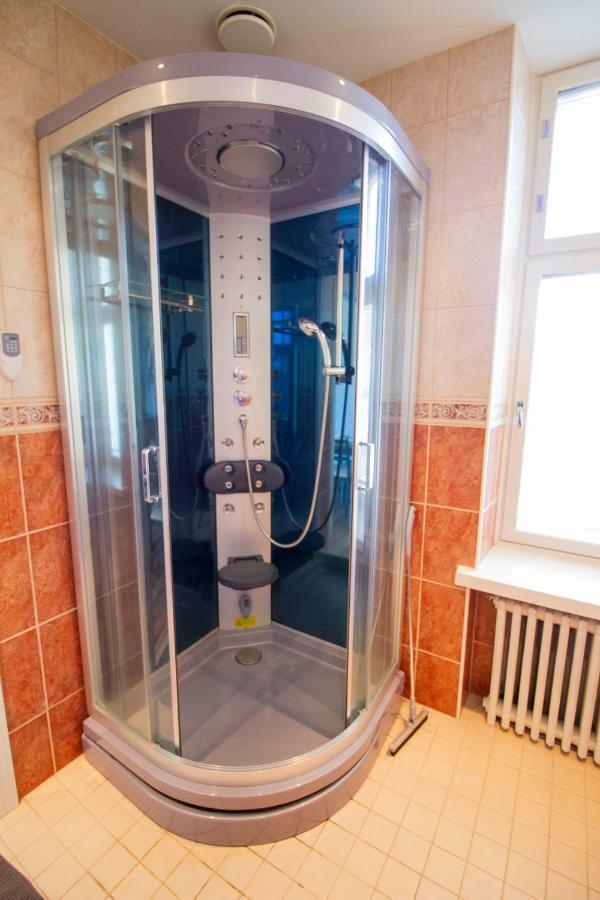 2ndhomes Stunning Floor With Sauna And Balcony Appartement
